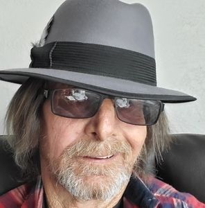 Meet your Posher, Gary